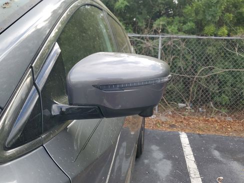 Used 2017 Nissan Murano SL image 5