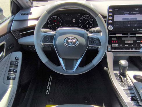 Used 2020 Toyota Avalon Limited w/ All Weather Liner Package FWD image 14