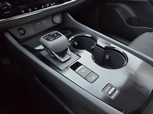 New 2026 Nissan Rogue SV image 15