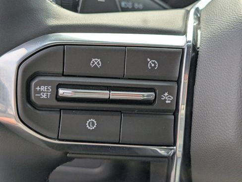 New 2026 GMC Yukon XL Denali image 19