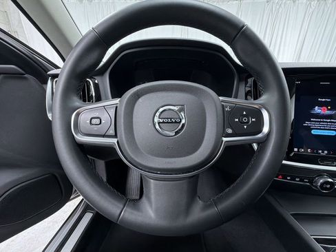 Used 2025 Volvo S60 B5 Core AWD/4WD image 14