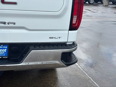 Used 2024 GMC Sierra 1500 SLT RWD image 14