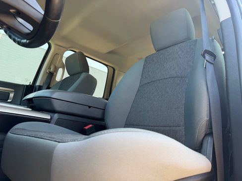 Used 2015 RAM 1500 Big Horn AWD/4WD image 10