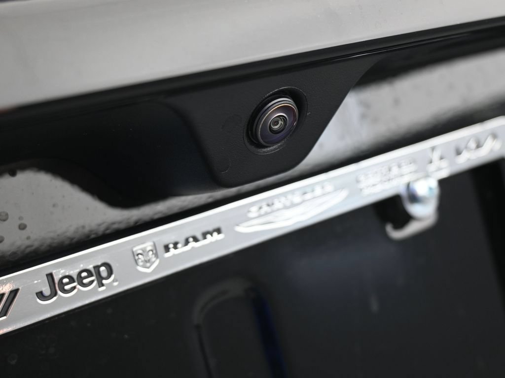 New 2026 Jeep Compass Latitude AWD/4WD image 32