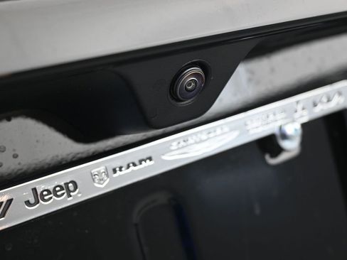 New 2026 Jeep Compass Latitude image 32