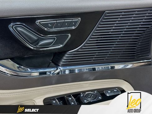 Used 2022 Lincoln Corsair AWD w/ Equipment Group 101A image 21