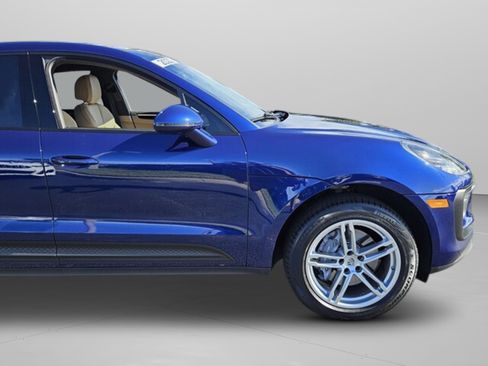 Used 2022 Porsche Macan image 9