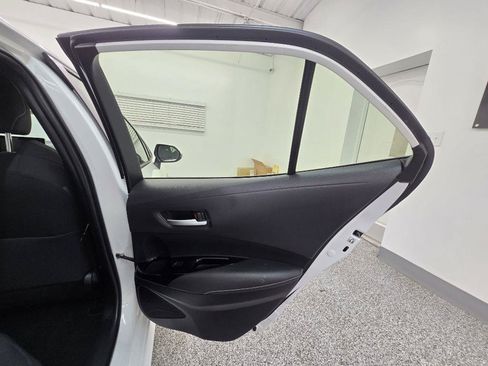 Used 2021 Toyota Corolla SE FWD image 29