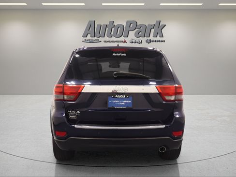 Used 2012 Jeep Grand Cherokee Limited w/ Mopar Chrome Edition Group AWD/4WD image 8