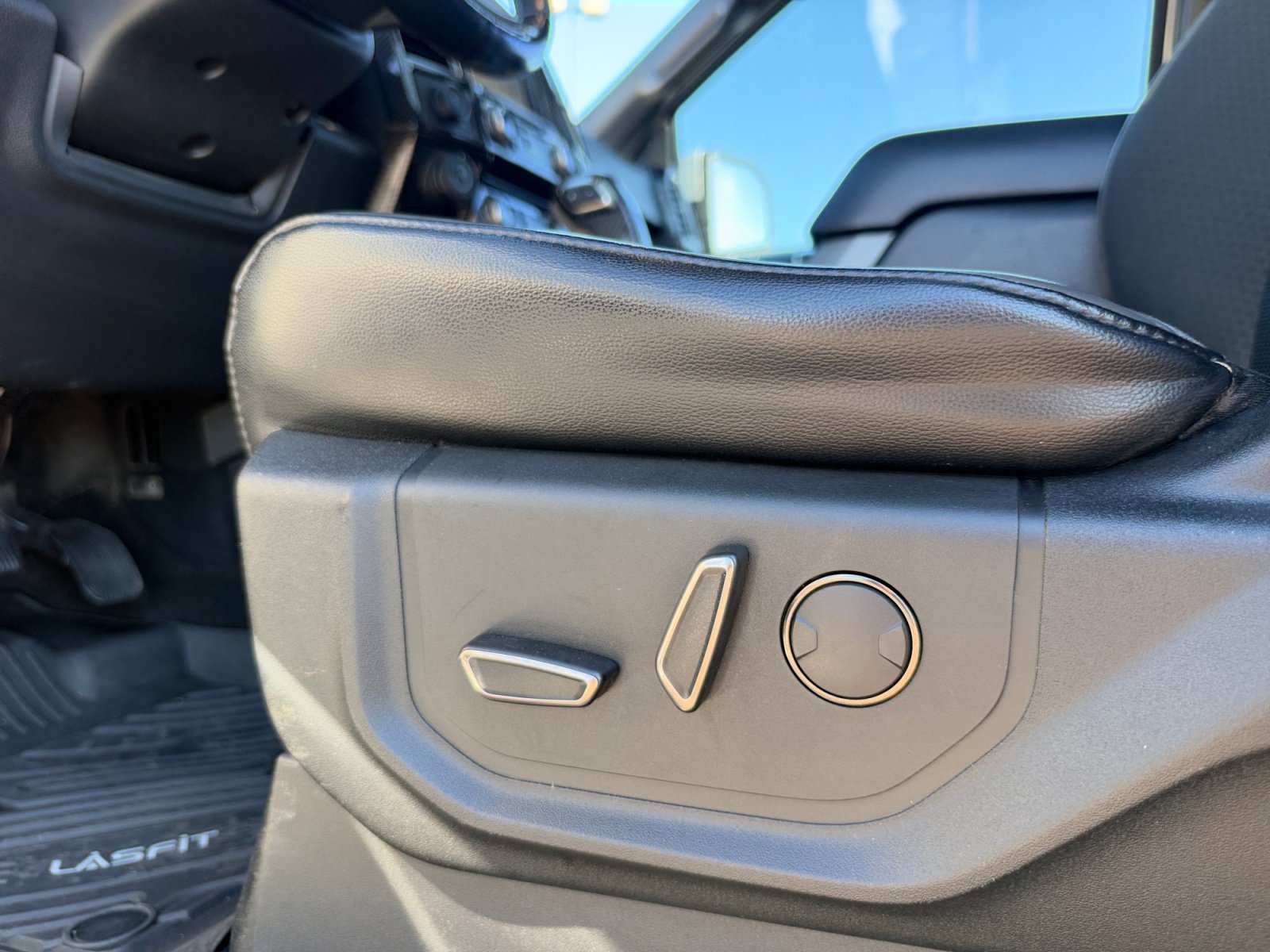 Used 2019 Ford F150 Raptor AWD/4WD image 21