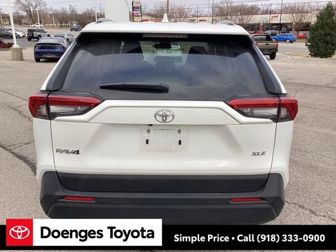 Used 2024 Toyota RAV4 XLE image 7