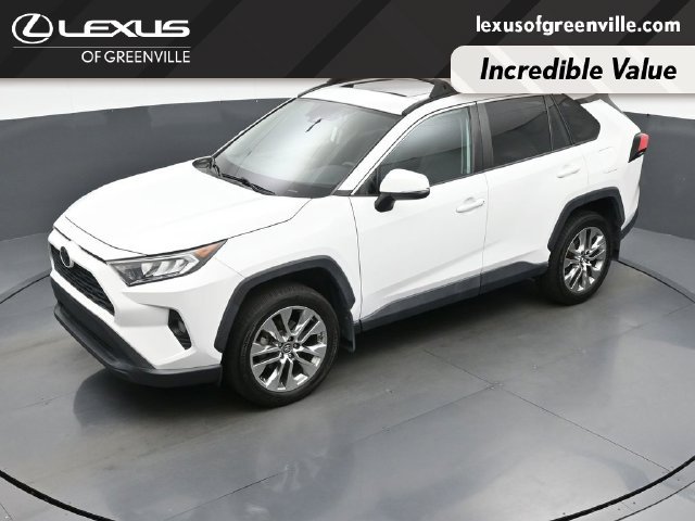 Used 2019 Toyota RAV4 XLE Premium w/ Cold Weather Package AWD/4WD image 46