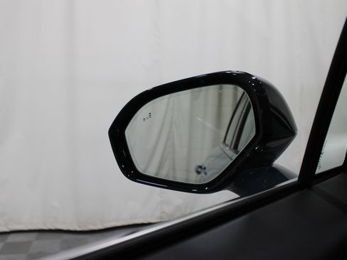 Certified 2023 Lincoln Corsair Standard w/ Equipment Group 101A image 12