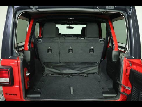 Used 2021 Jeep Wrangler Unlimited Sport image 12