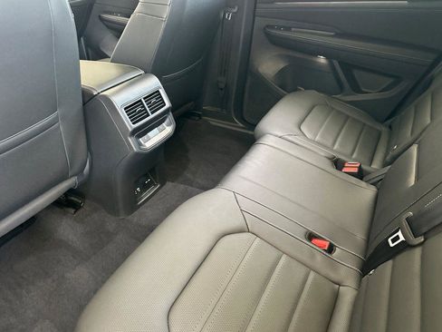 New 2026 Volkswagen Atlas Cross Sport SEL image 11