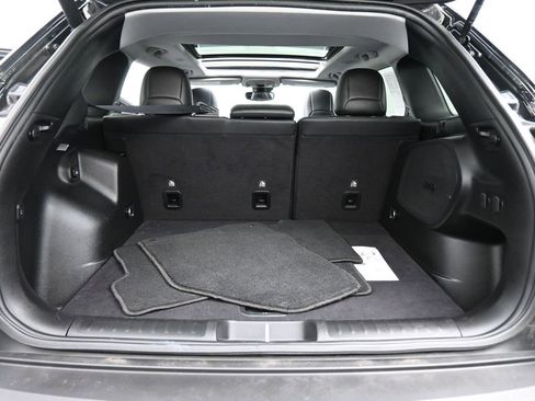 Used 2021 Jeep Cherokee Latitude Lux w/ Sun & Sound Group image 17