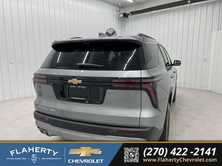 New 2026 Chevrolet Traverse LT w/ Driver Confidence Package AWD/4WD video 3