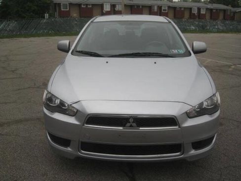 Used 2013 Mitsubishi Lancer SE image 2