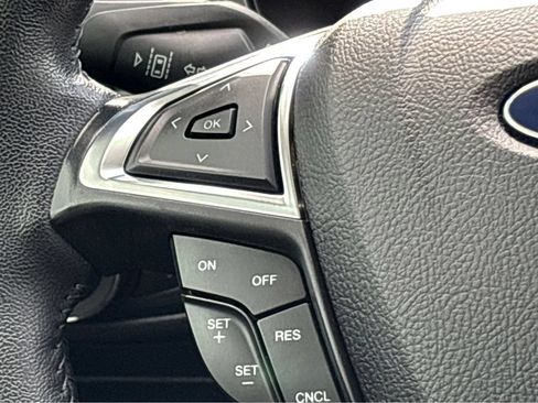 Used 2024 Ford Edge SEL w/ Convenience Package AWD/4WD image 13