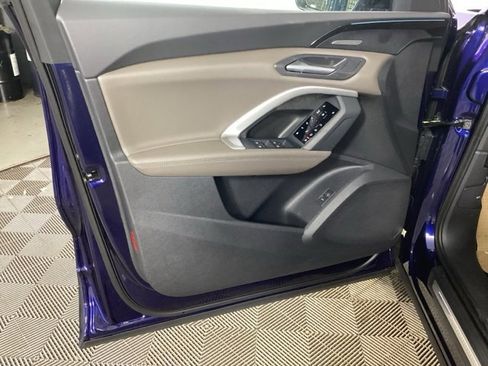 New 2025 Audi Q5 Premium Plus image 17