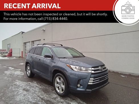 Used 2018 Toyota Highlander Limited image 1