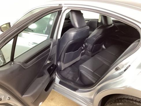 Used 2022 Lexus ES 250 w/ Premium Package AWD/4WD image 23