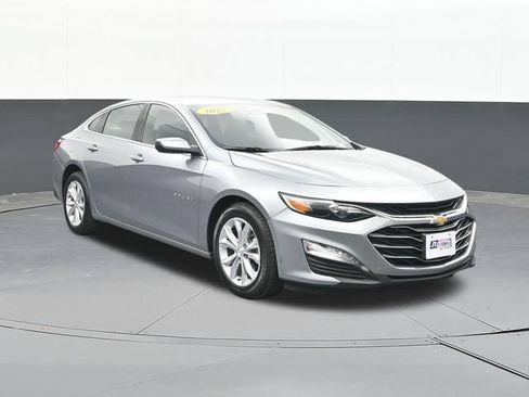 Used 2025 Chevrolet Malibu LT FWD image 19