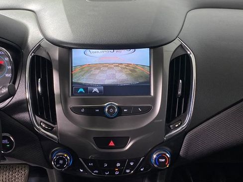 Certified 2017 Chevrolet Cruze LT w/ Convenience Package image 22