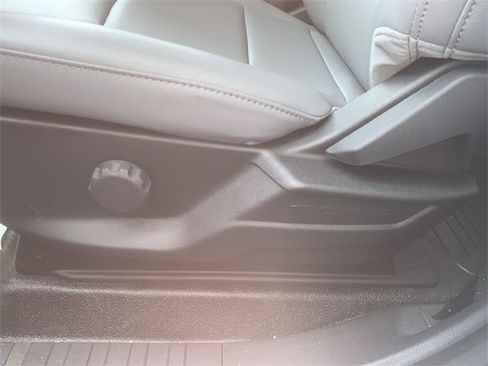 New 2024 Ford F350 XL w/ XL Chrome Package image 13