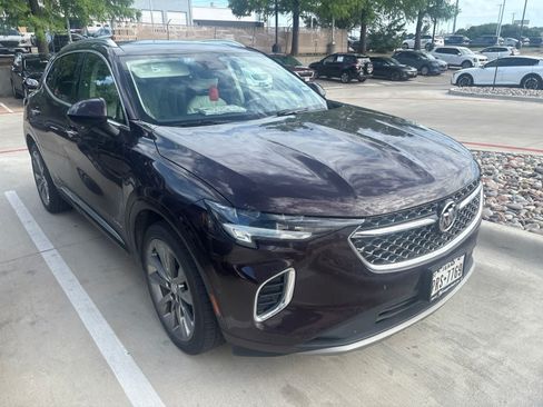 Used 2021 Buick Envision Avenir w/ Technology Package II FWD image 2