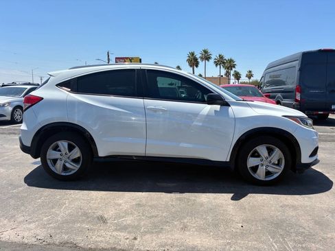 Used 2020 Honda HR-V Sport image 10
