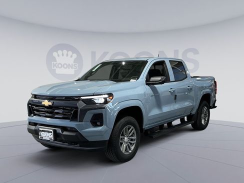 New 2026 Chevrolet Colorado LT w/ LT Convenience Package AWD/4WD image 1