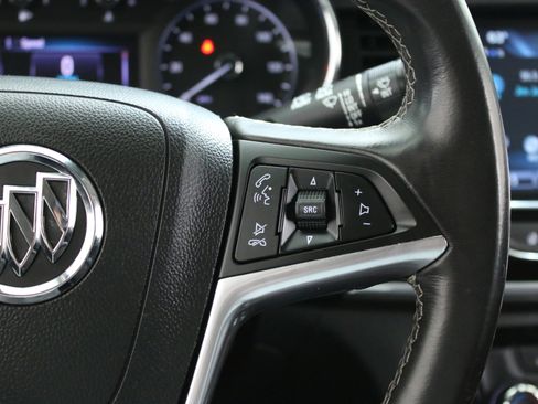 Used 2020 Buick Encore Preferred image 15