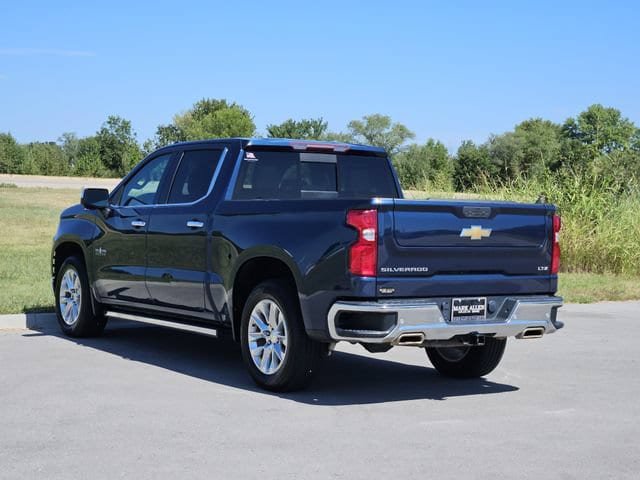 Used 2021 Chevrolet Silverado 1500 LTZ w/ LTZ Premium Texas Edition AWD/4WD image 5