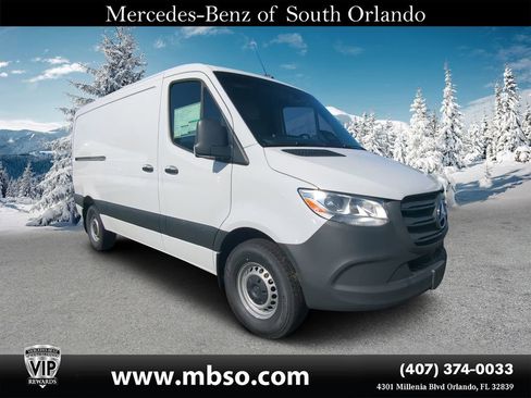 Used 2025 Mercedes-Benz Sprinter 2500 image 1