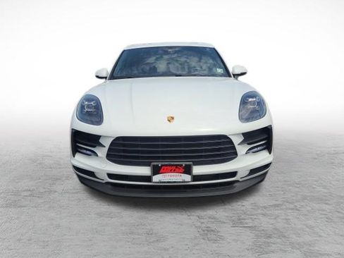 Used 2021 Porsche Macan AWD/4WD image 2