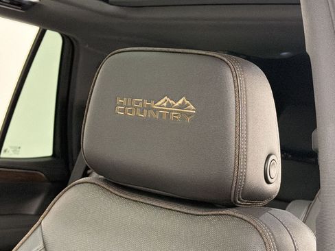Used 2023 Chevrolet Tahoe High Country AWD/4WD image 27