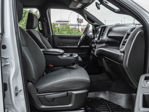 Used 2023 RAM 2500 Tradesman image 31