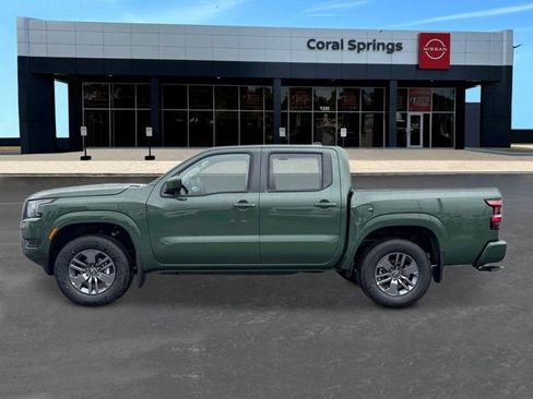 New 2026 Nissan Frontier SV w/ Tow Package AWD/4WD image 2