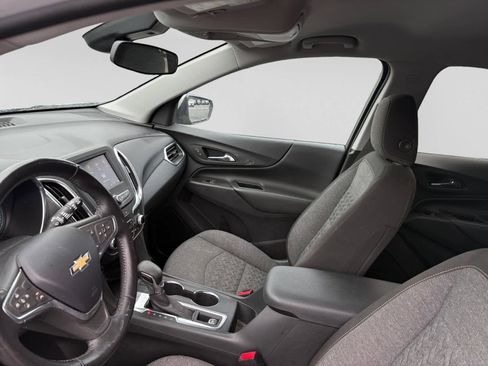 Used 2022 Chevrolet Equinox LT FWD image 9