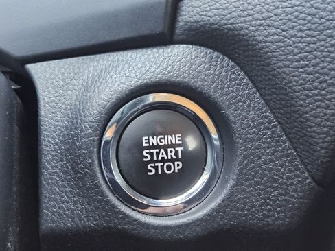 Used 2024 Toyota RAV4 XLE FWD image 19