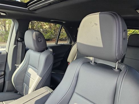 New 2026 Mercedes-Benz GLE 450 4MATIC image 17