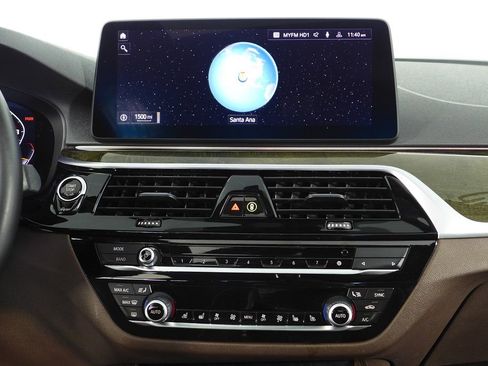 Used 2023 BMW 530i w/ M Sport Package RWD image 25
