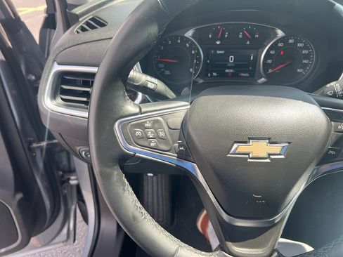 Used 2024 Chevrolet Equinox LT AWD/4WD image 13