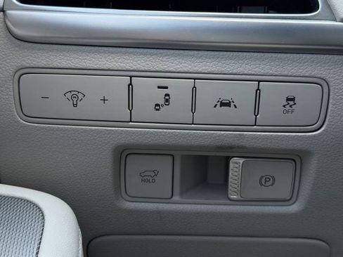 Used 2022 Hyundai Palisade Calligraphy FWD image 22