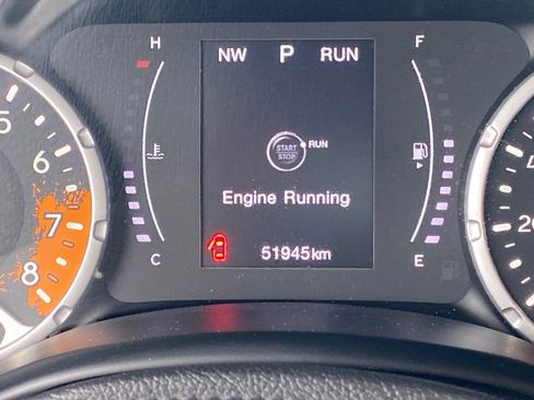 Used 2018 Jeep Renegade Latitude w/ Cold Weather Group image 20