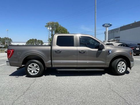 Used 2023 Ford F150 XLT RWD image 2