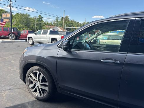 Used 2016 Honda Pilot Elite image 5