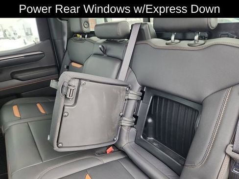 Used 2022 GMC Sierra 1500 AT4 w/ Technology Package image 30