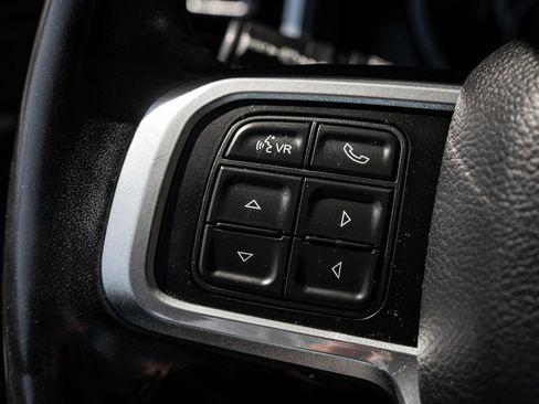 Used 2020 RAM 3500 Laramie AWD/4WD image 19